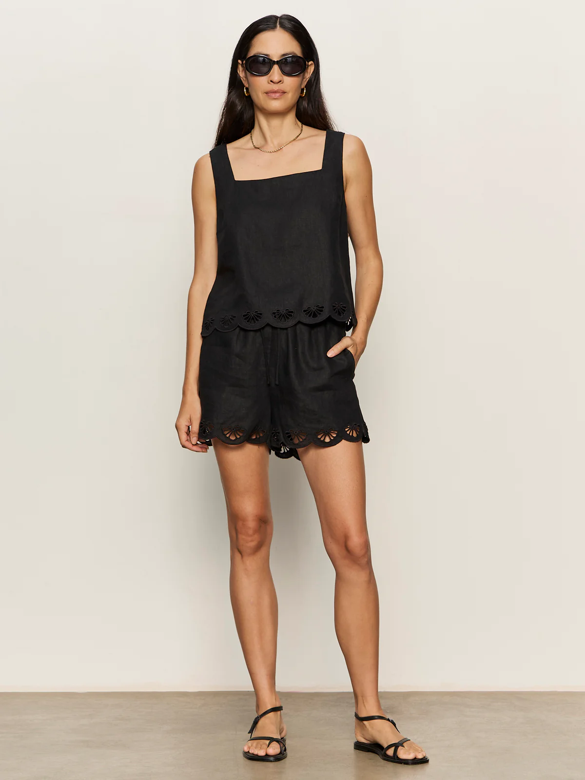 Almost There Linen Top Black - Image 5