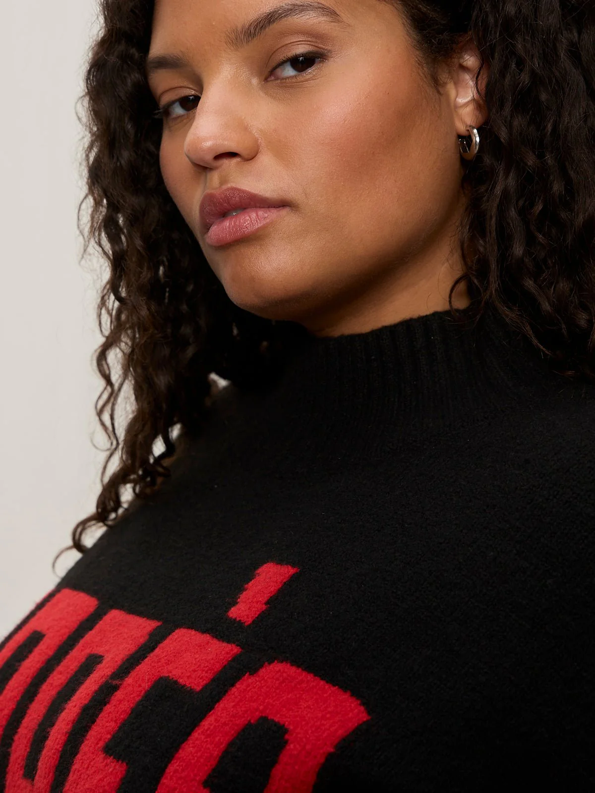Apres Ski Sweater Black/Mars Red Extended Sizing - Image 5