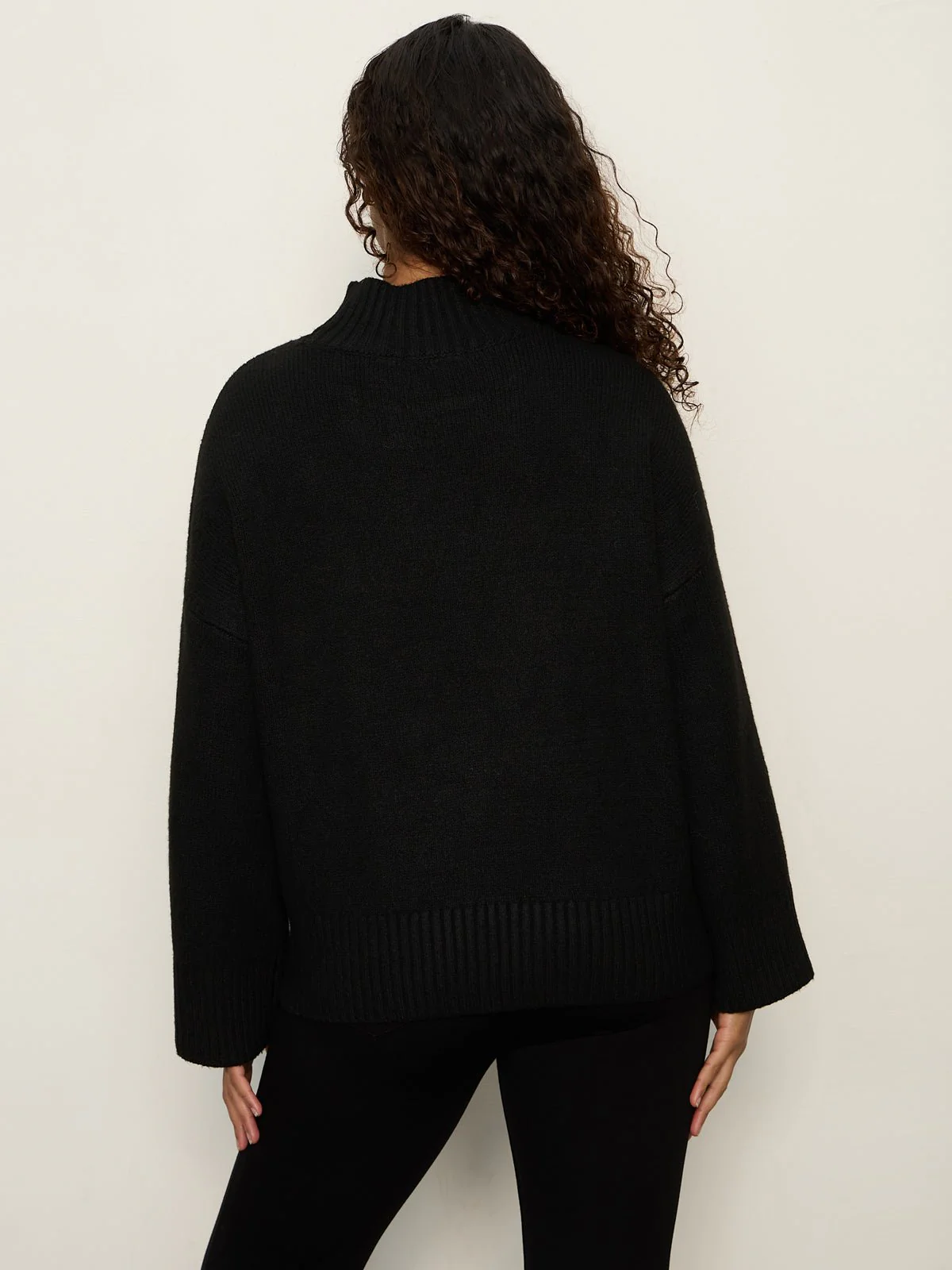 Apres Ski Sweater Black/Aquamarine Petite Sizing - Image 3