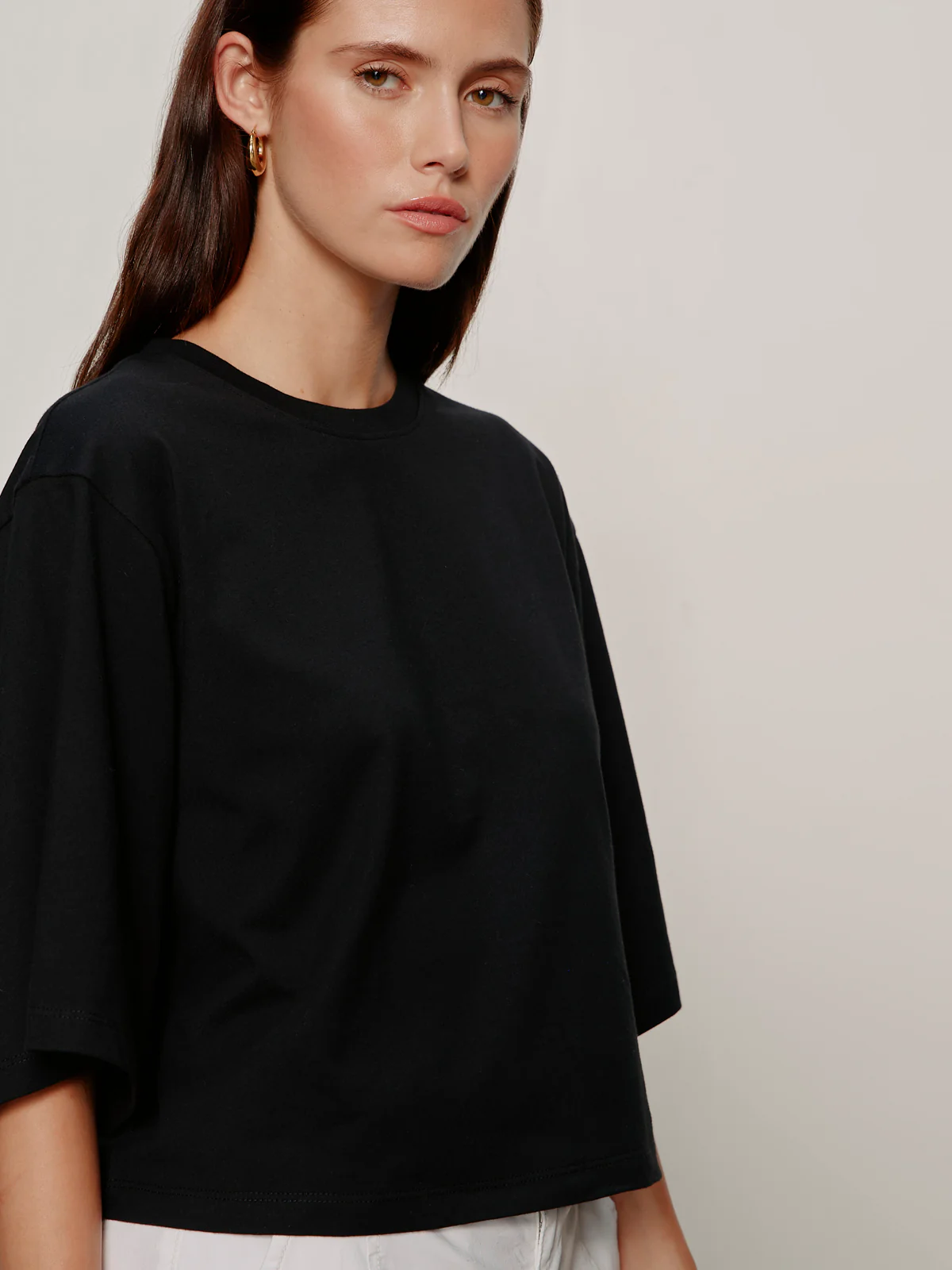 Belle Tee Black - Image 4