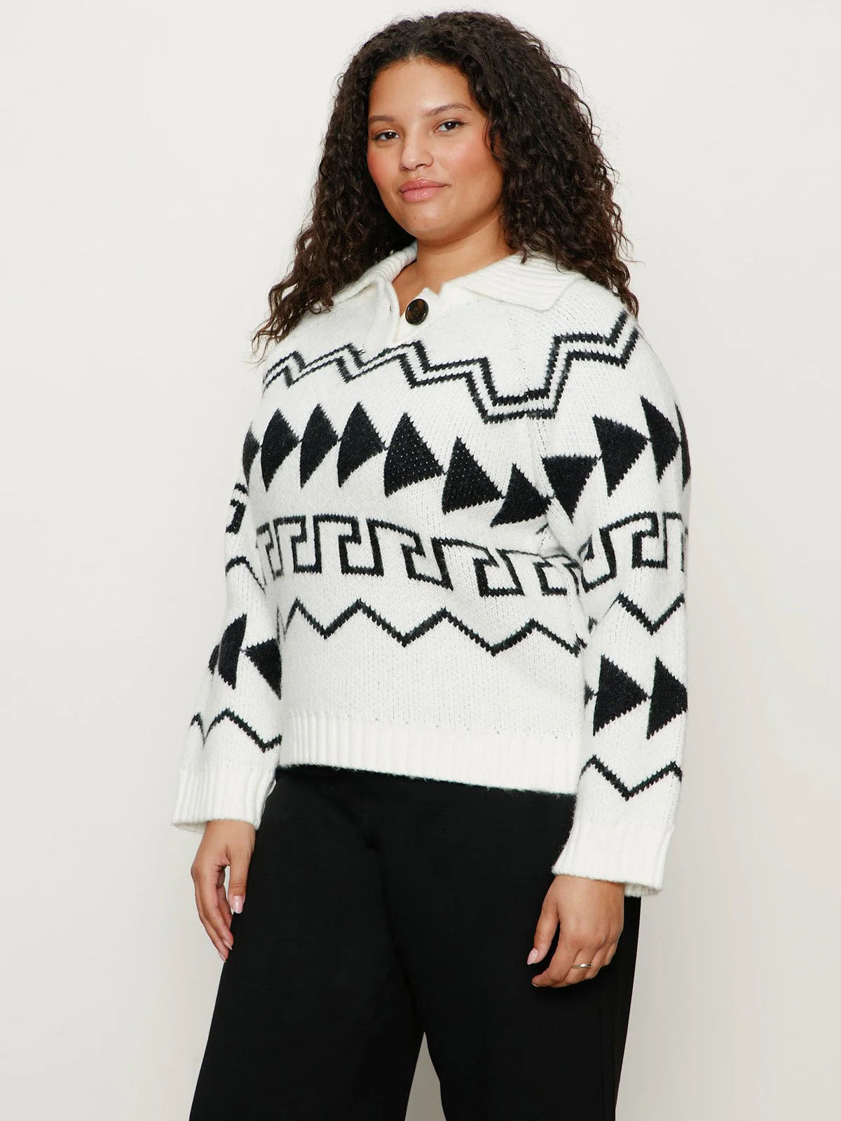 Below Zero Fairisle Popover Chalk And Black Fairisle Extended Sizing - Image 3