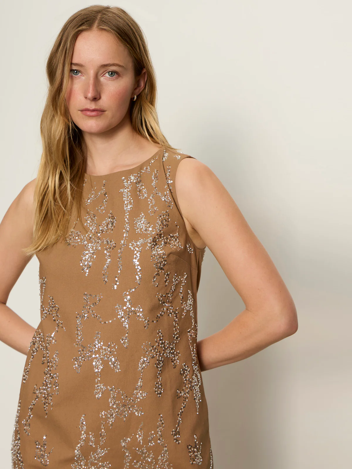Better Place Embellished Dress Toasted Coconut - Image 3