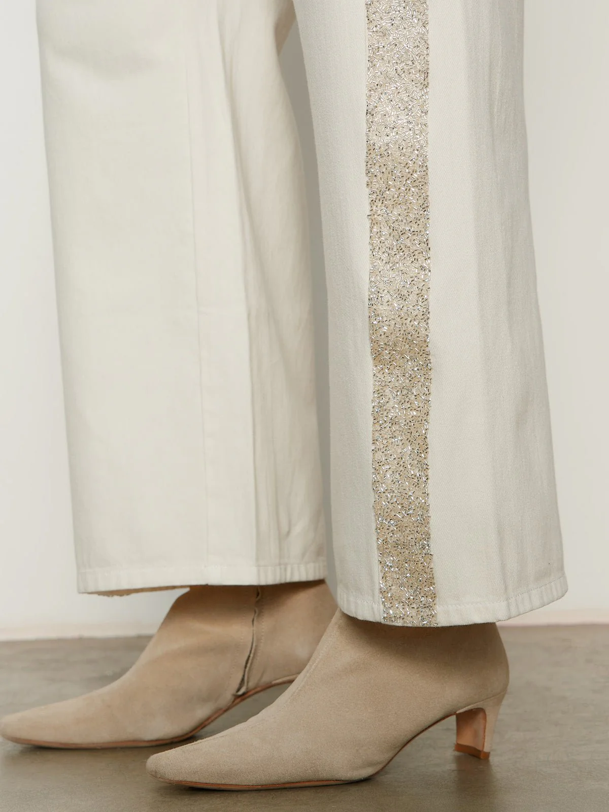 Cadence Shimmer Stripe Jean Vanilla Creme Extended Sizing - Image 5