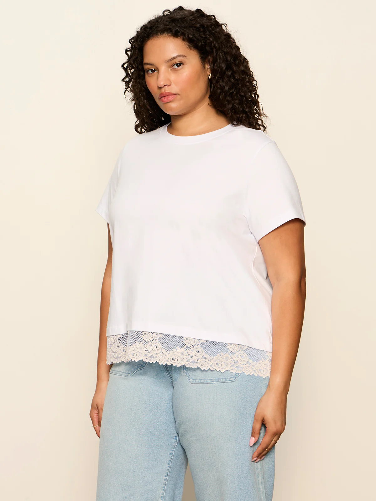 Cami Remix Tee White Extended Sizing - Image 5
