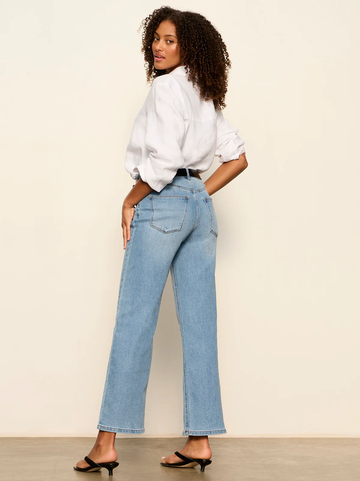 Ekara Crop Jean Light Wash - Image 3
