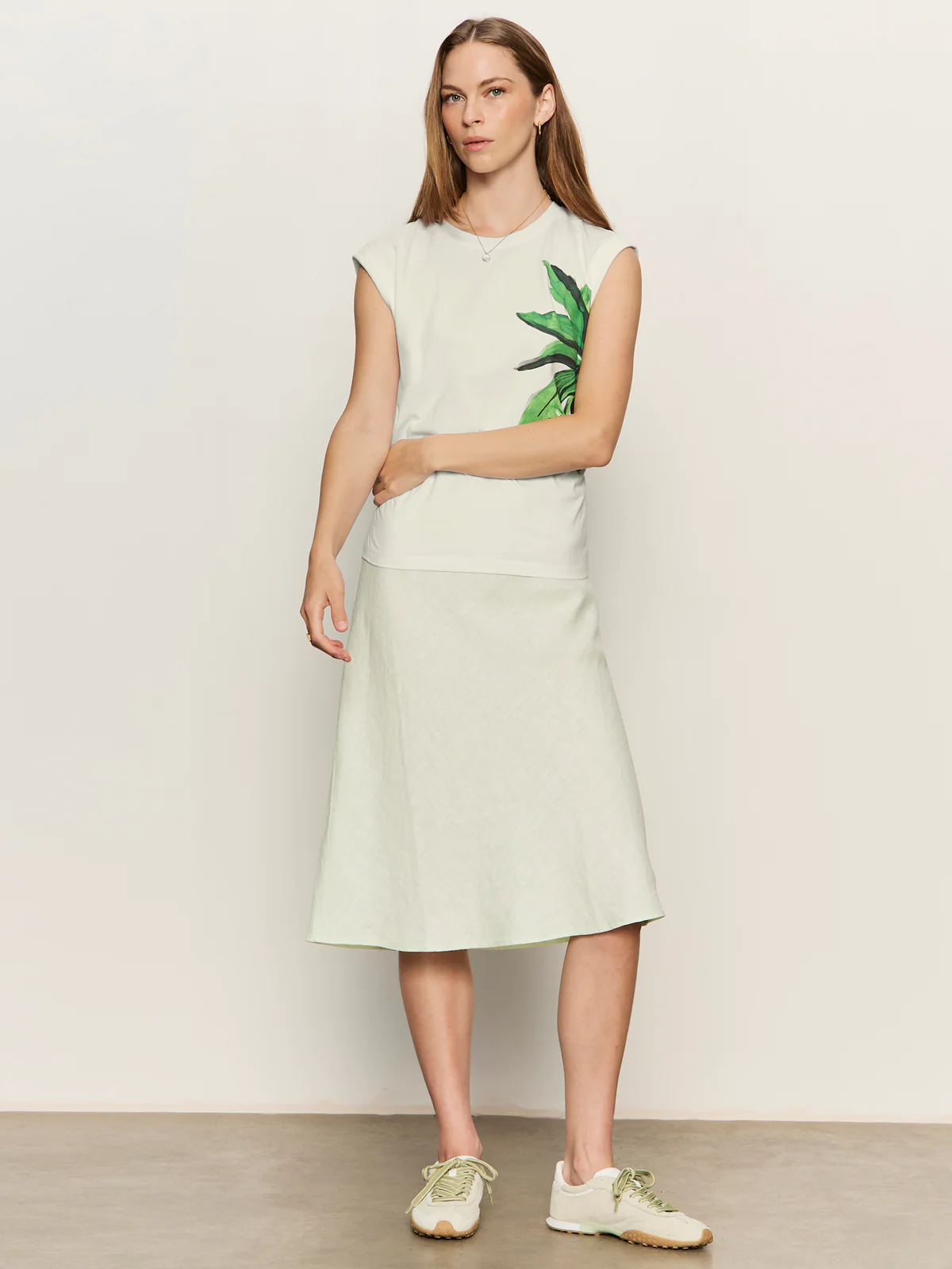 Everyday Linen Slip Skirt Green Mist - Image 4