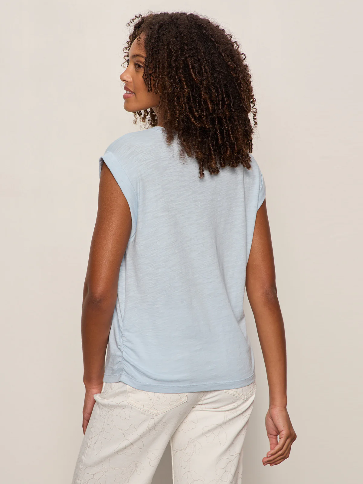 Knotted Muscle Tee Blue Aura - Image 2