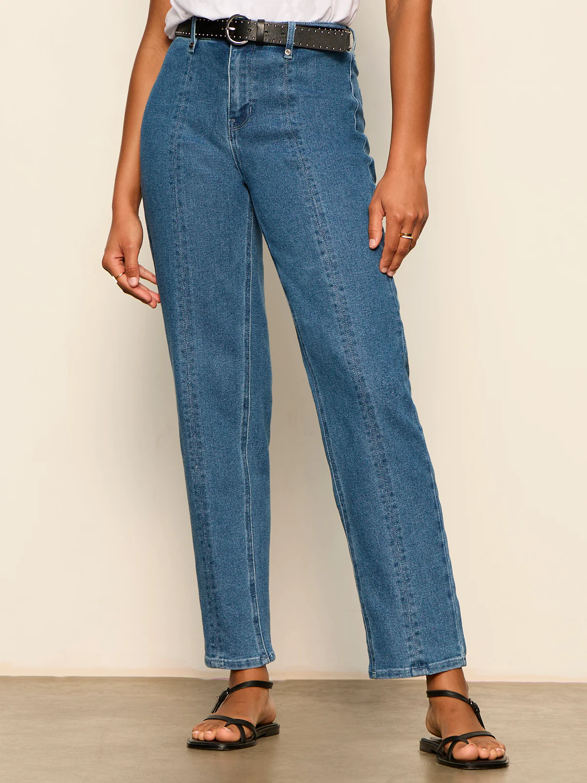 Nixie Slim Straight Ankle Jean Medium