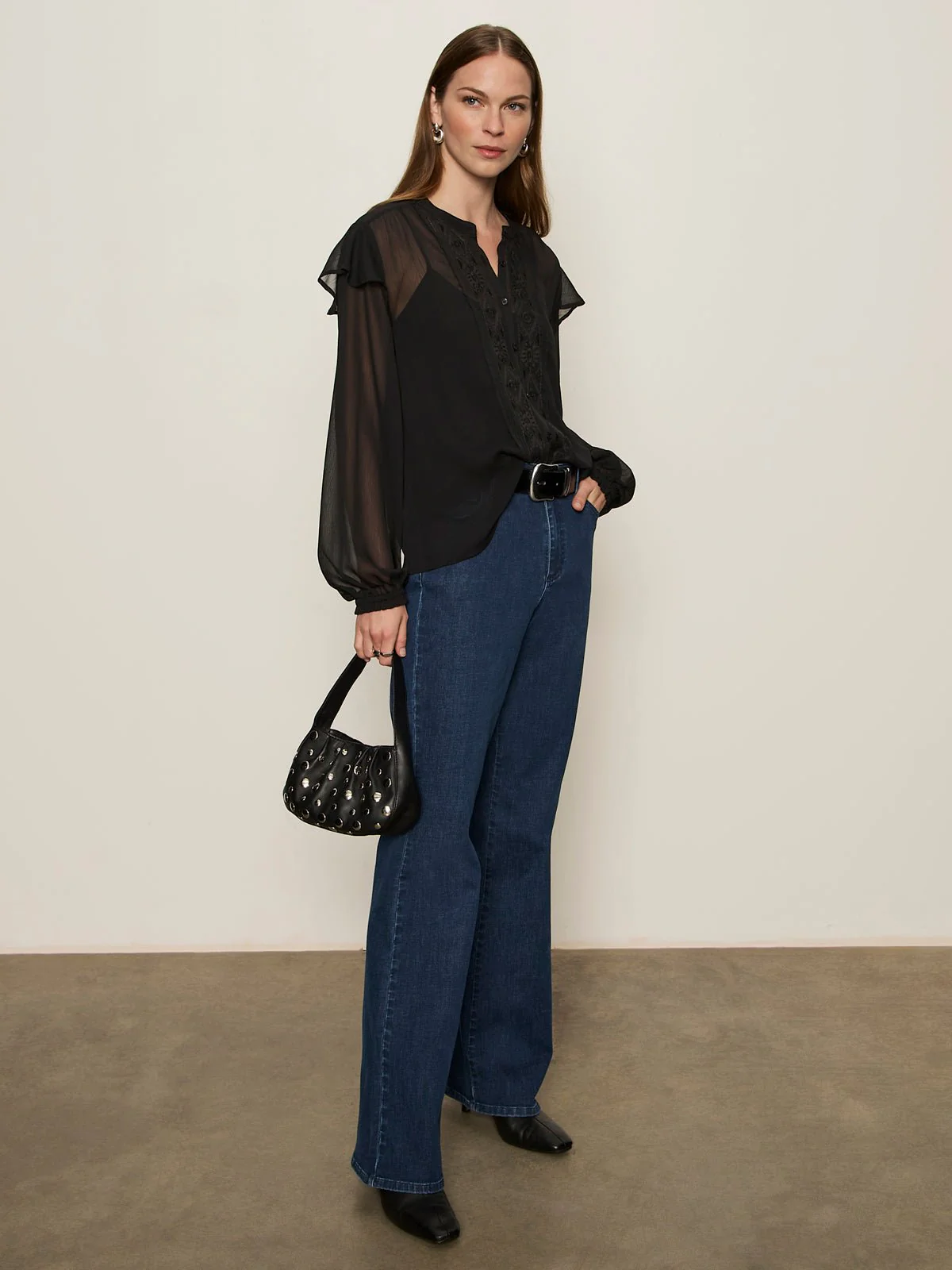 Nostalgia Embroidered Blouse Black - Image 5