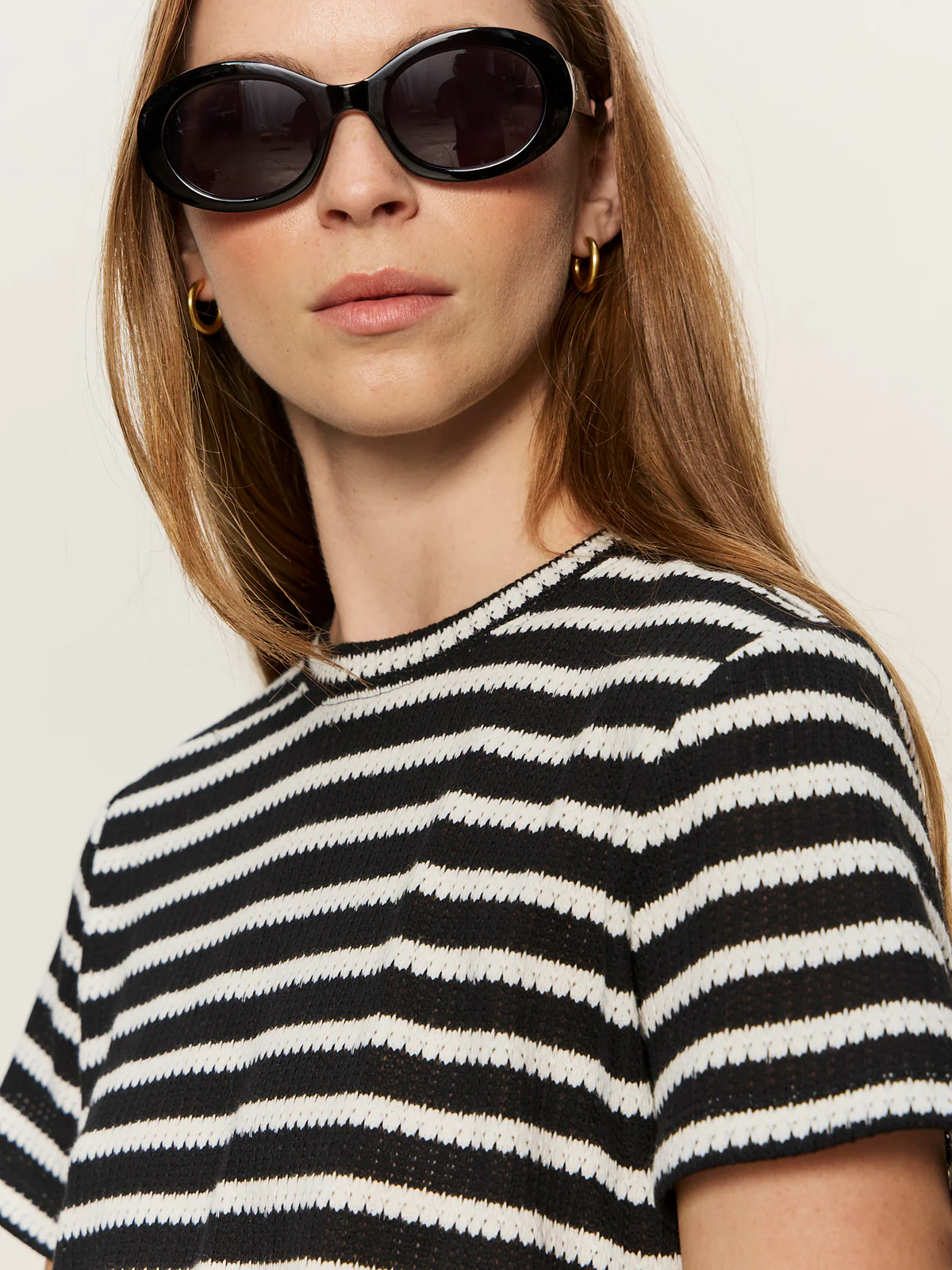 Perfect Textured Tee Black/Chalk Stripe - Image 4