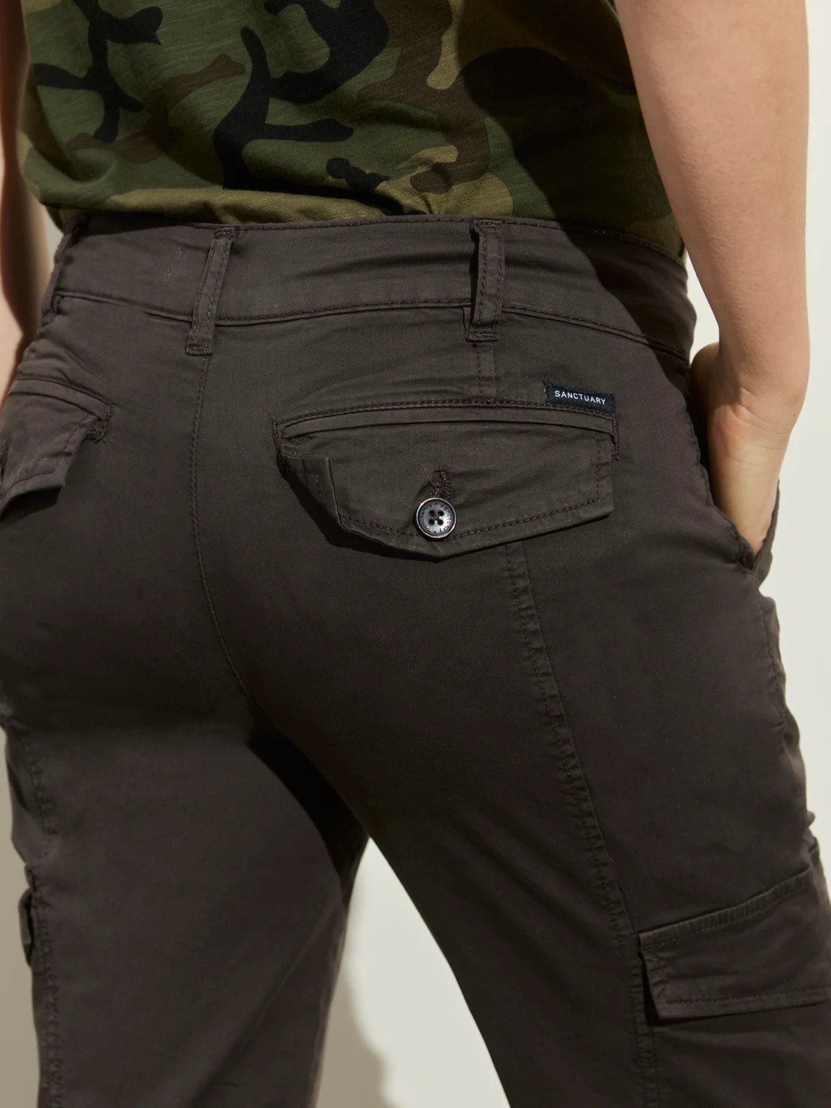Rebel Standard Rise Pant Obsidian - Image 3