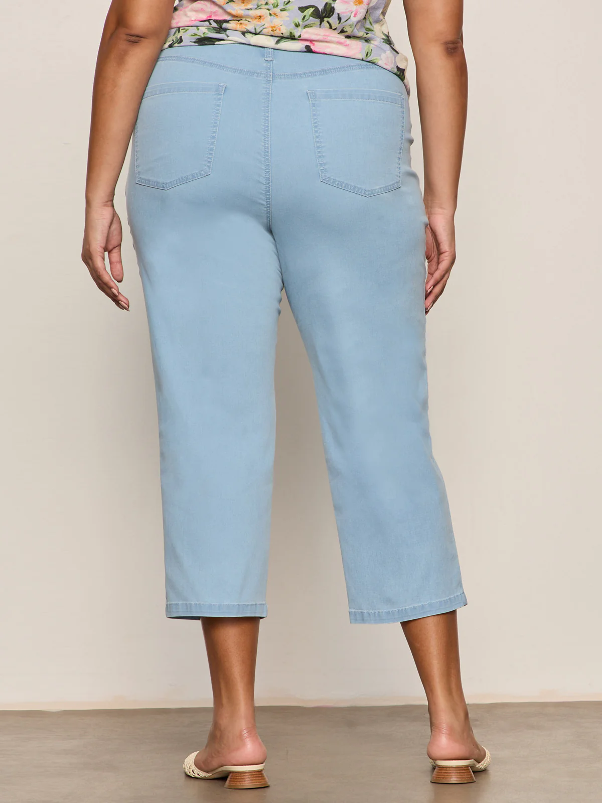 Retreat Crop Jean Skyline Extended Sizing - Image 2