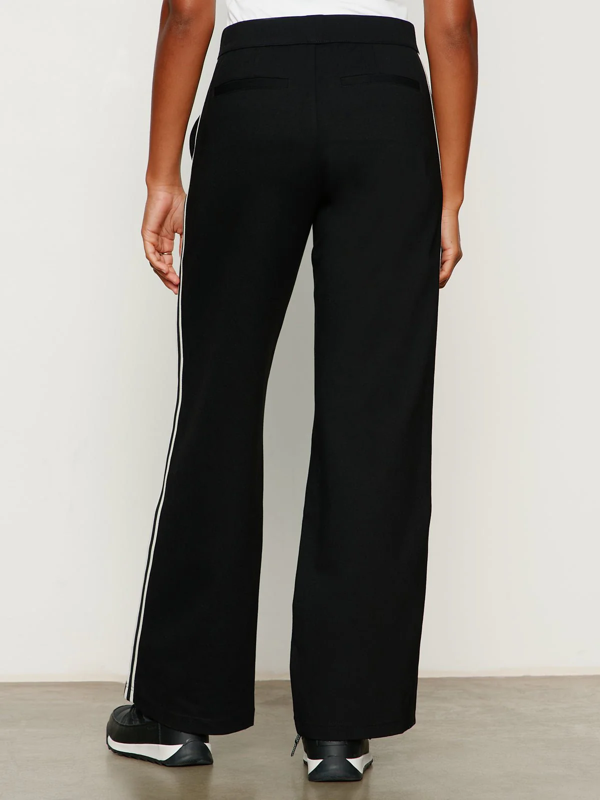 Runway Track Pant Black - Image 4