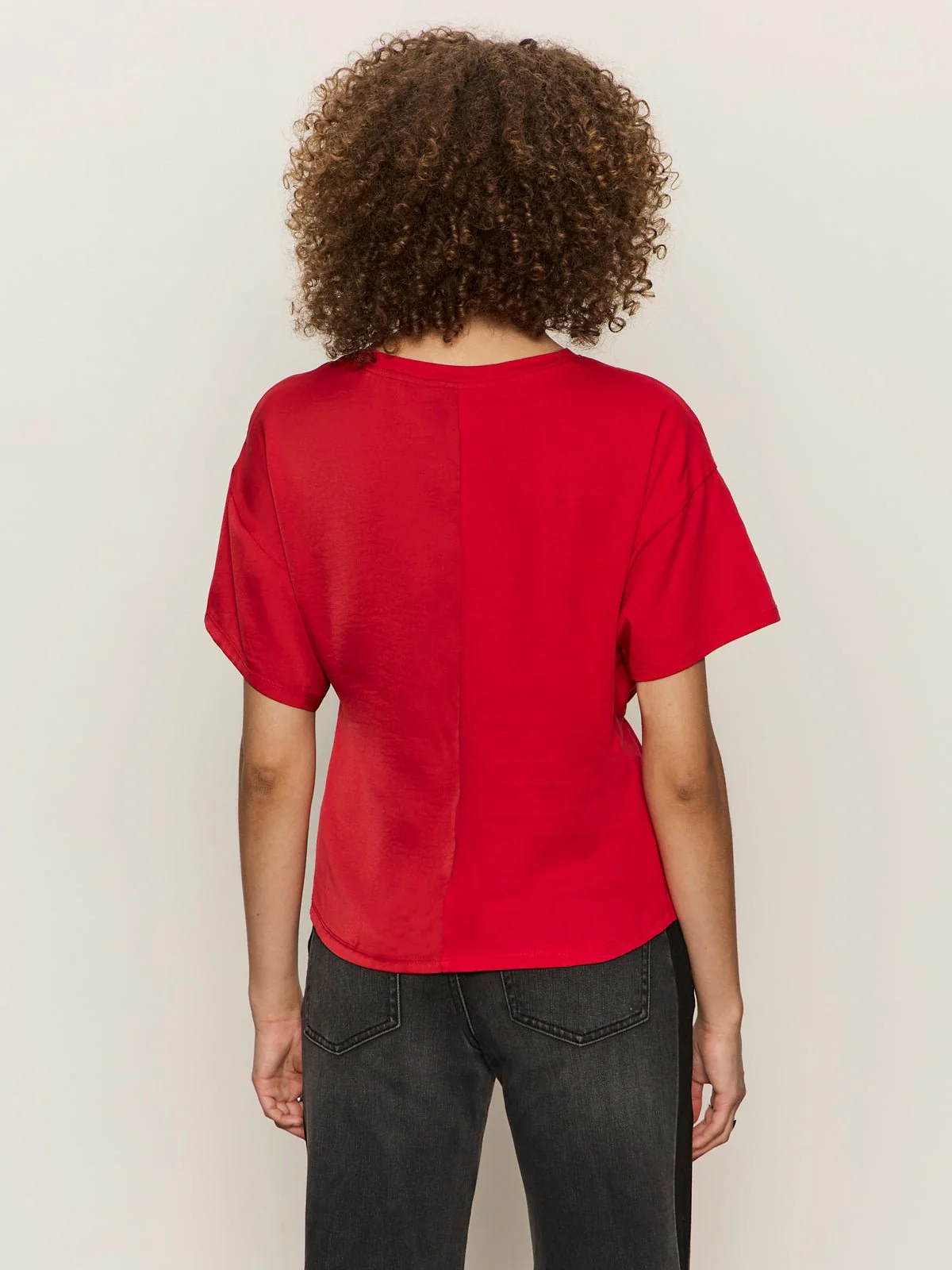 Satin Mix Tee Cherry Lacquer - Image 3
