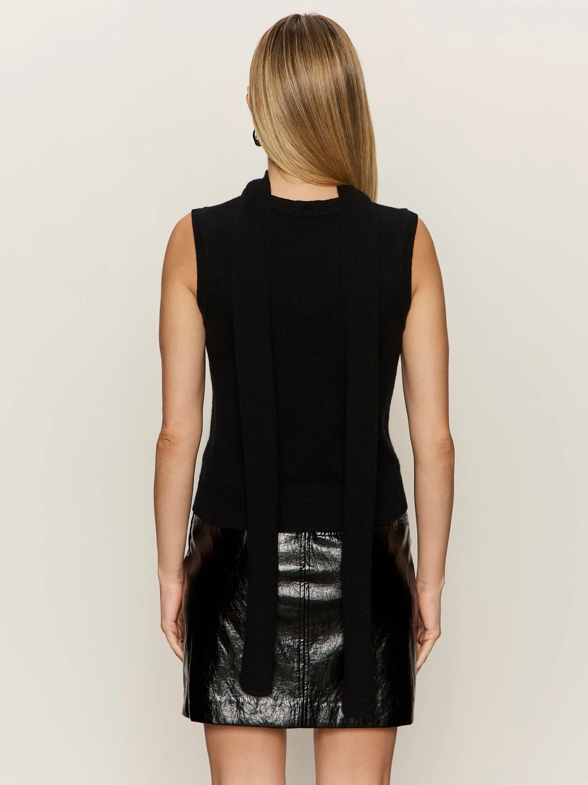 Scarf Sweater Shell Black - Image 4