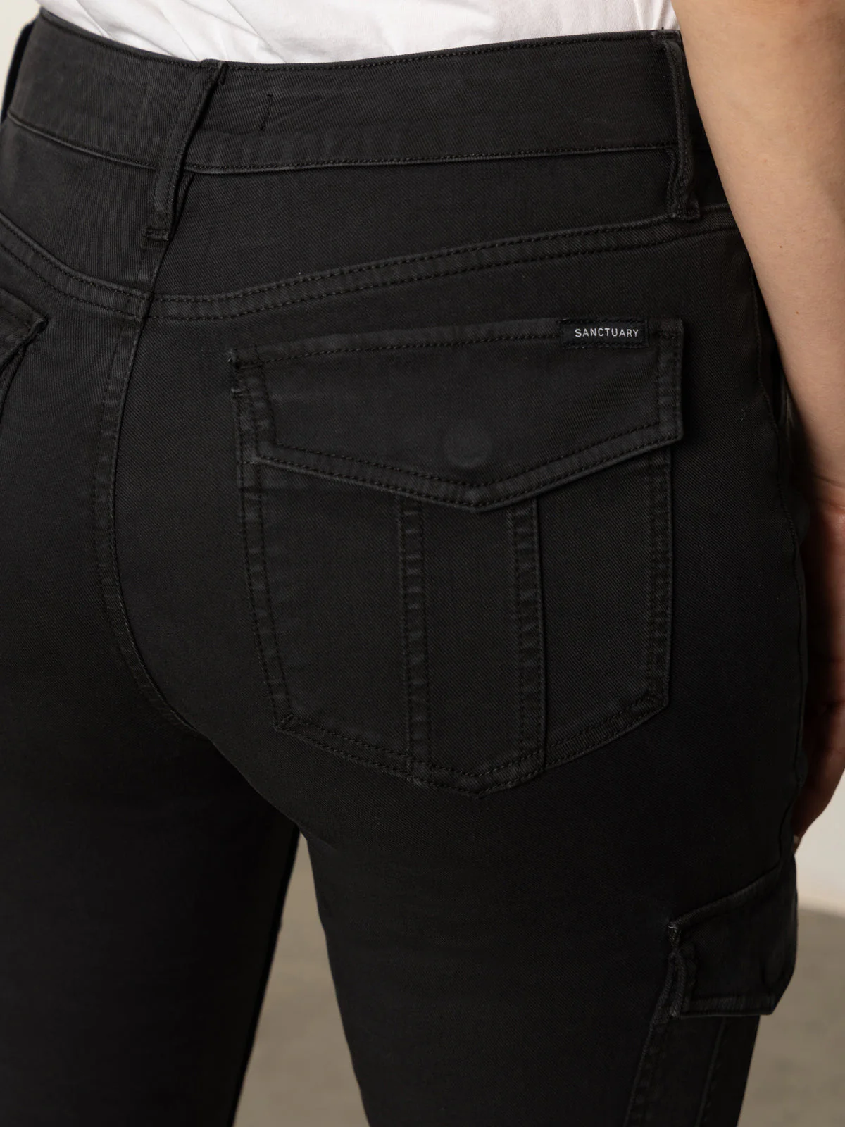 Sculpted Hayden Bootcut Standard Rise Pant Black - Image 5