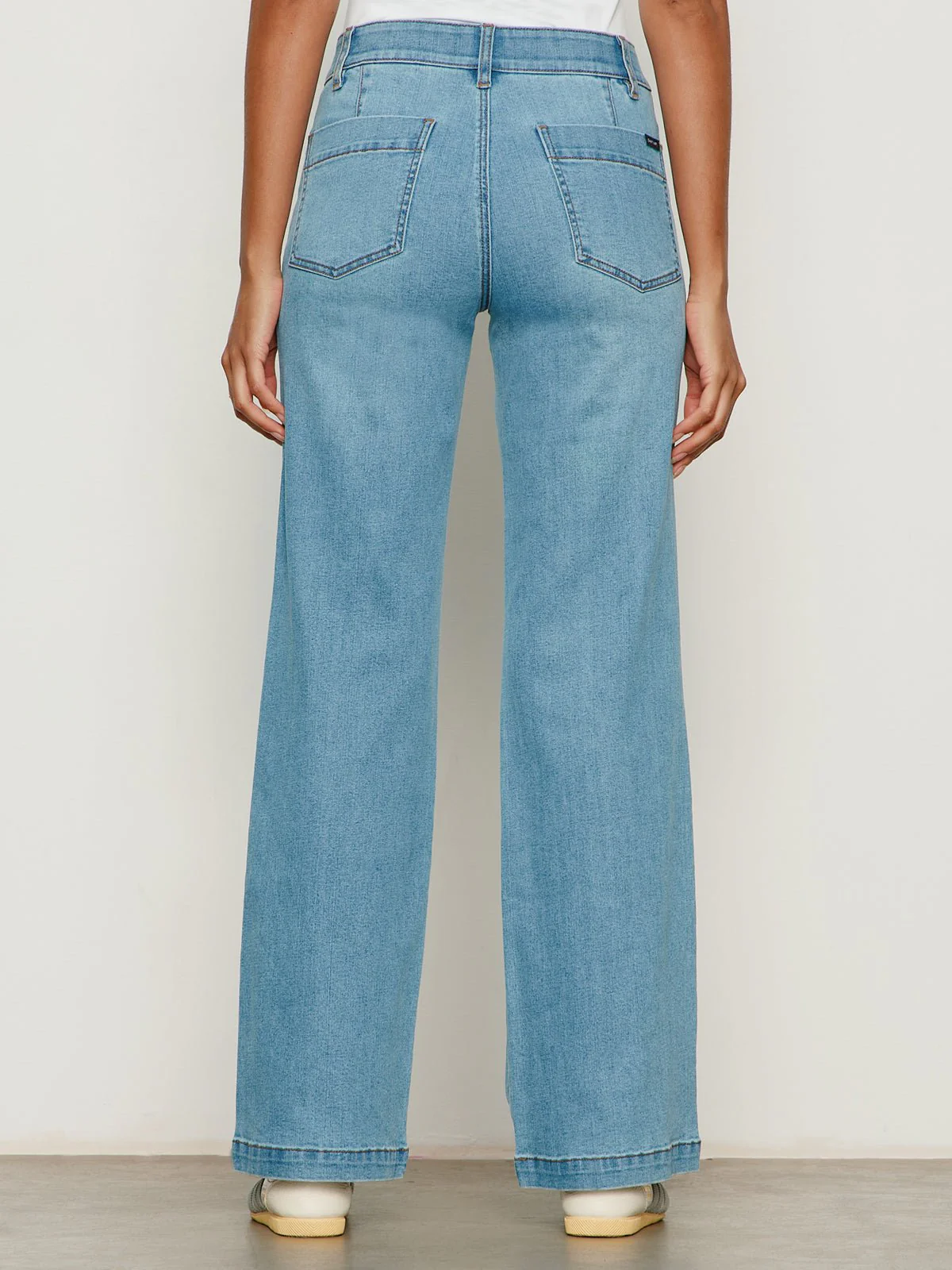 Sculpted Insider Wide Leg Jean Keep Up - Image 3
