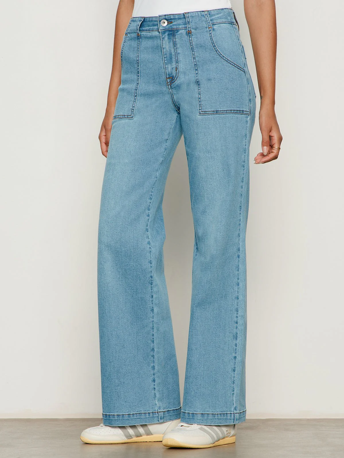 Sculpted Insider Wide Leg Jean Keep Up - Image 4