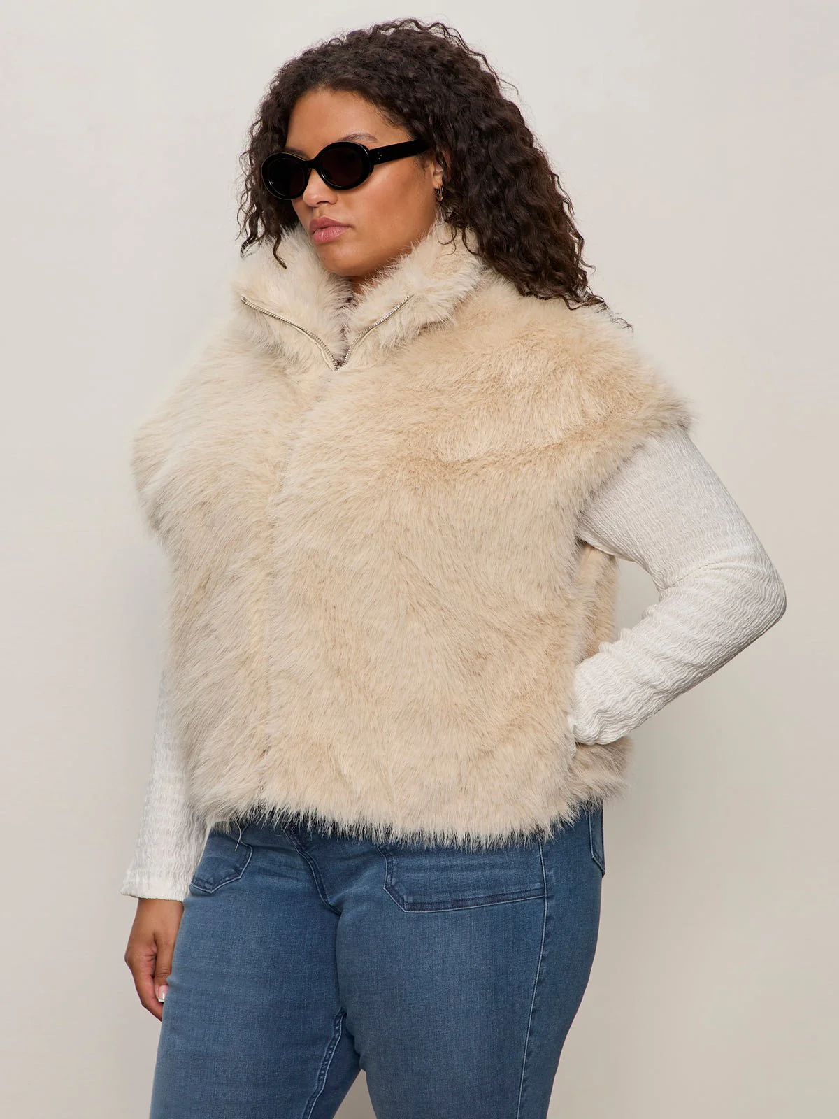Silky Fur Vest Almond Cream Extended Sizing - Image 3