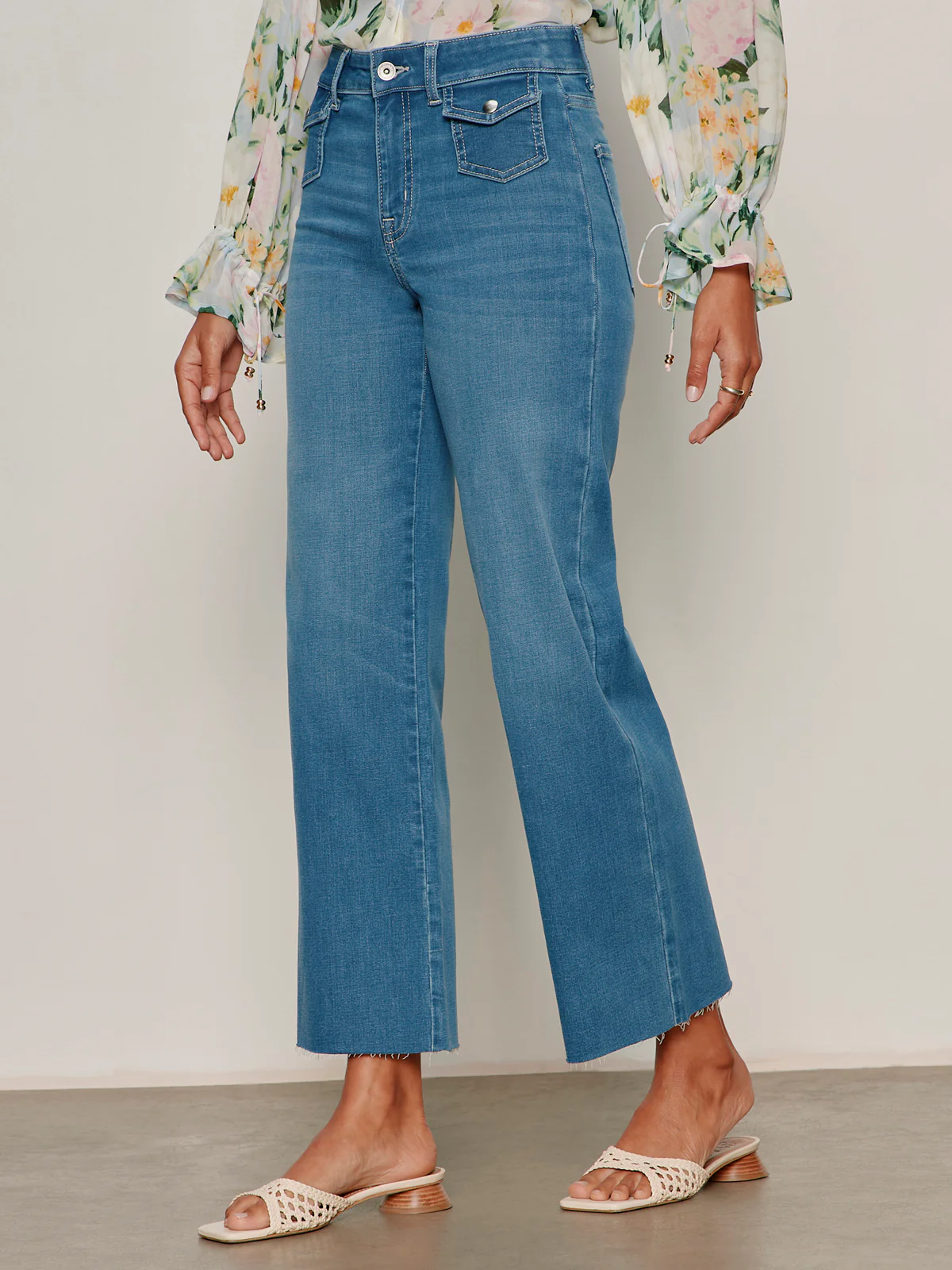 Skipper Crop Jean Blue Aura - Image 3