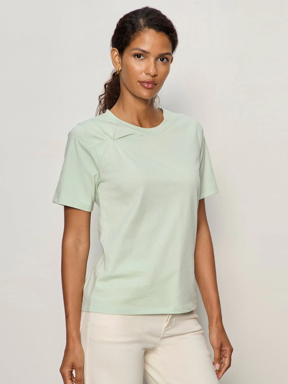 Soft Twist Tee Detox Green - Image 3