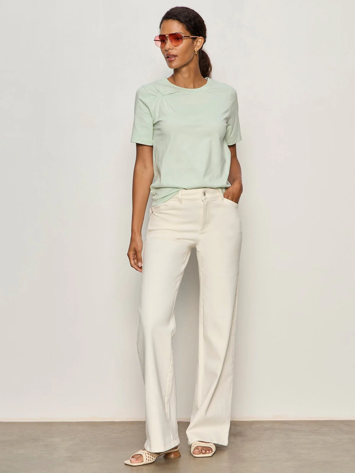 Soft Twist Tee Detox Green - Image 5