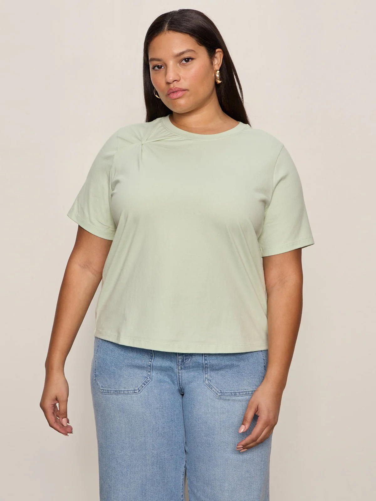 Soft Twist Tee Detox Green Extended Sizing - Image 2