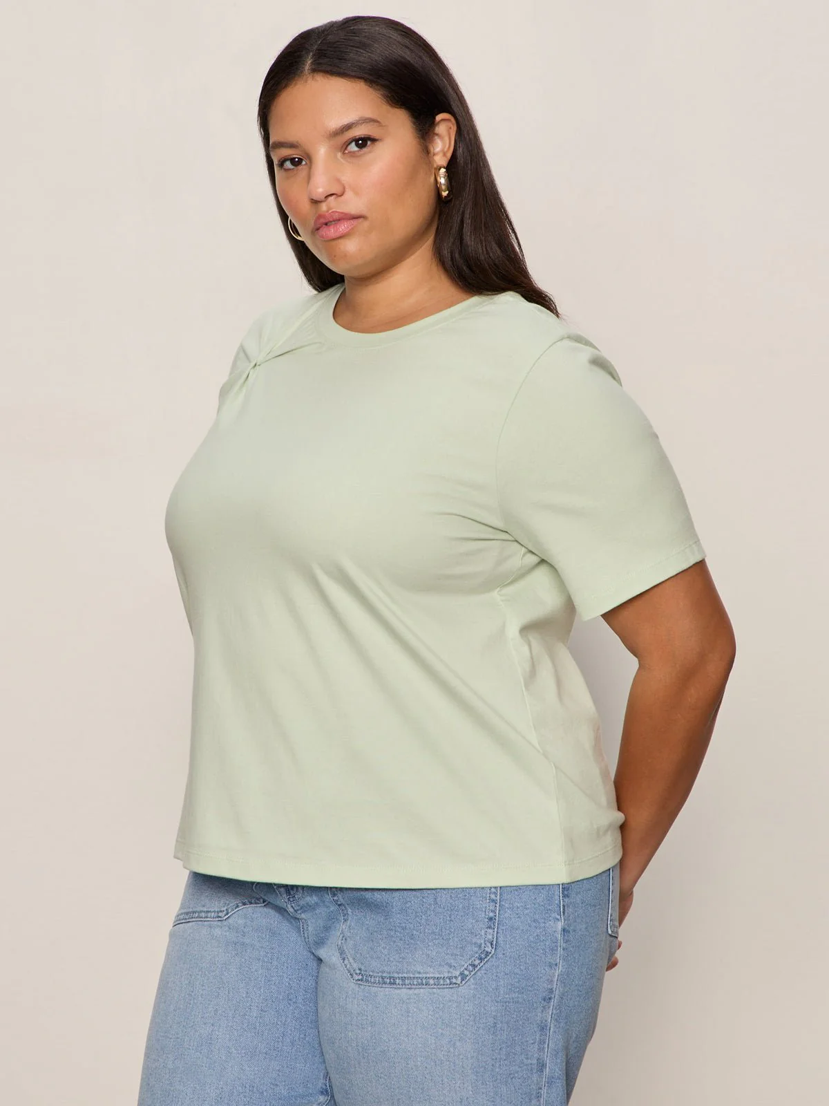 Soft Twist Tee Detox Green Extended Sizing - Image 3