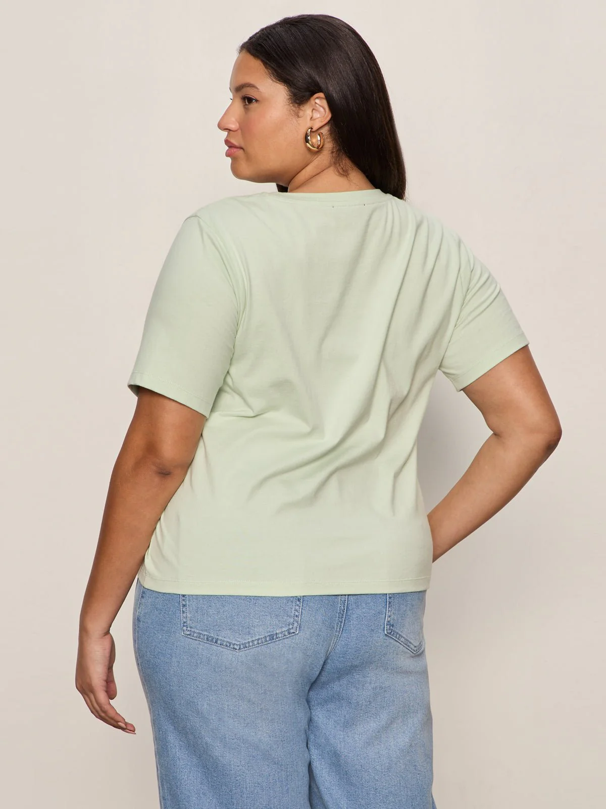 Soft Twist Tee Detox Green Extended Sizing - Image 4