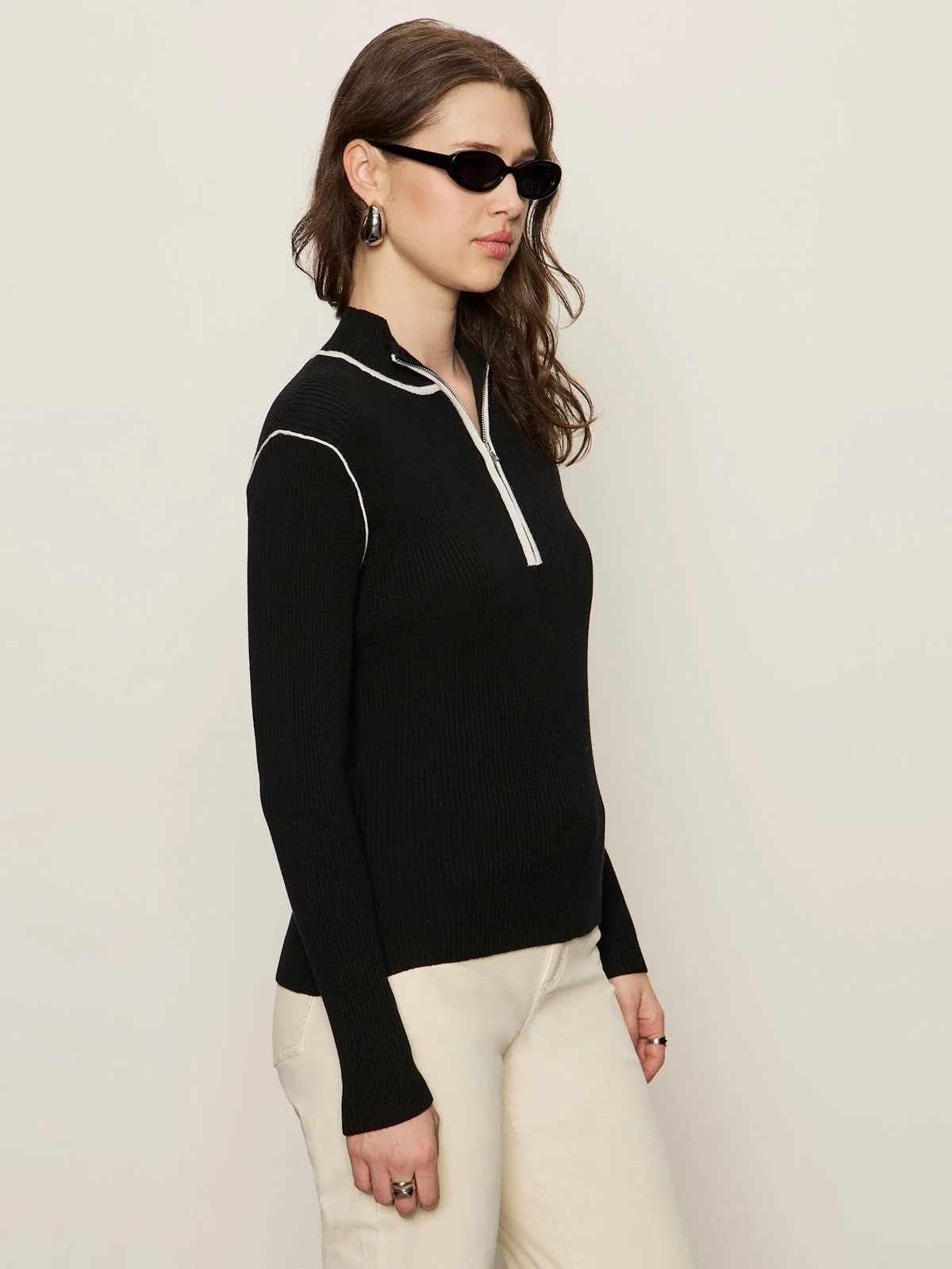 Sporty Rib Zip Up Black With Chalk Tipping - Image 3