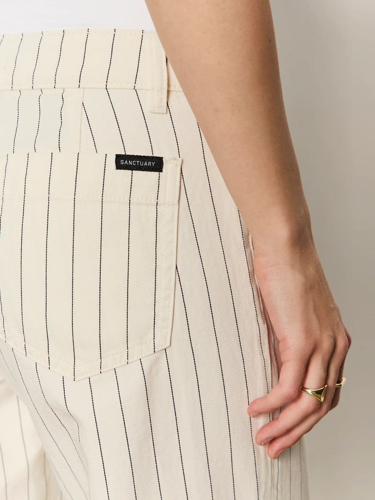 The Marine Jean Bleached White Pinstripe - Image 5