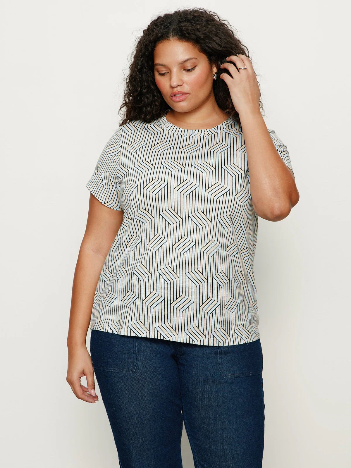 The Perfect Tee Arctic Wave Extended Sizing - Image 5
