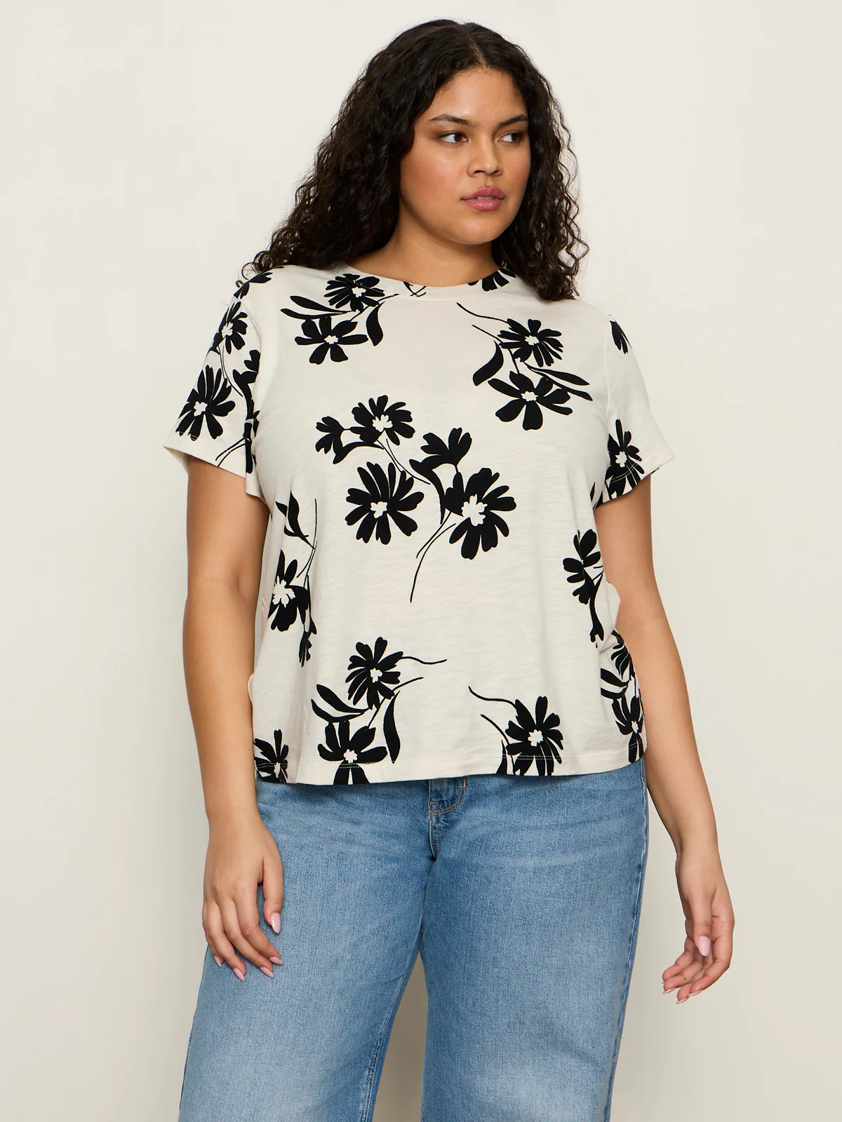The Perfect Tee Chalk Bloom Extended Sizing - Image 4