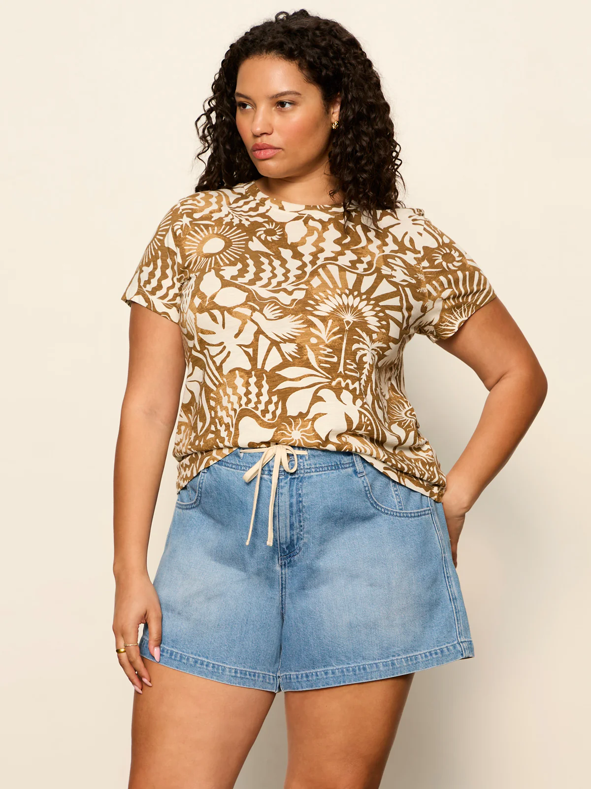 The Perfect Tee Full Moon Extended Sizing - Image 7