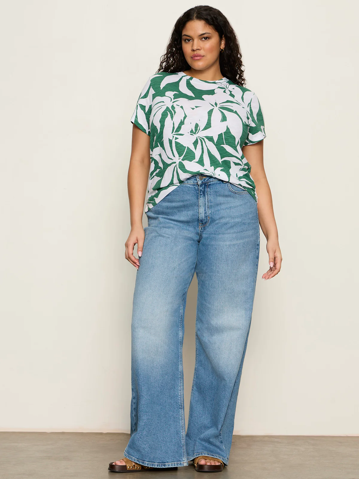 The Perfect Tee Green Inked Impressions Extended Sizing - Image 5
