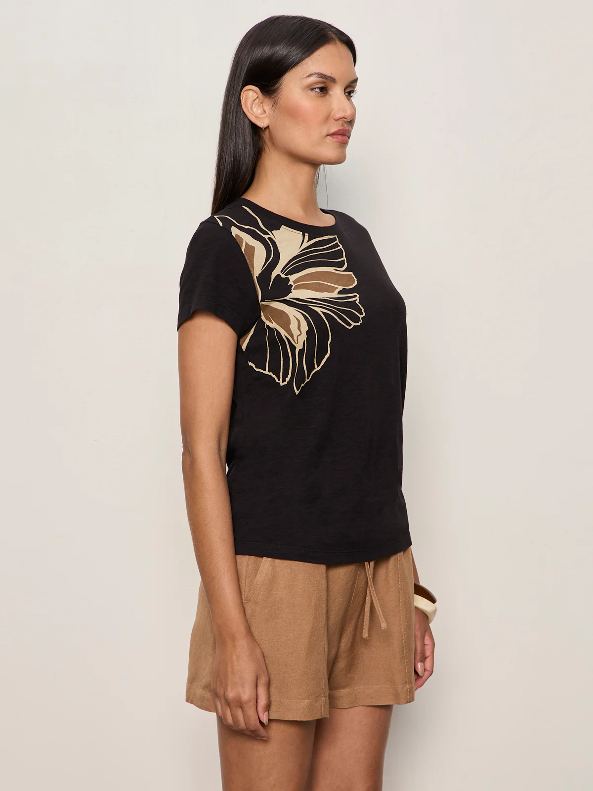 The Perfect Tee Lotus Placement - Image 3