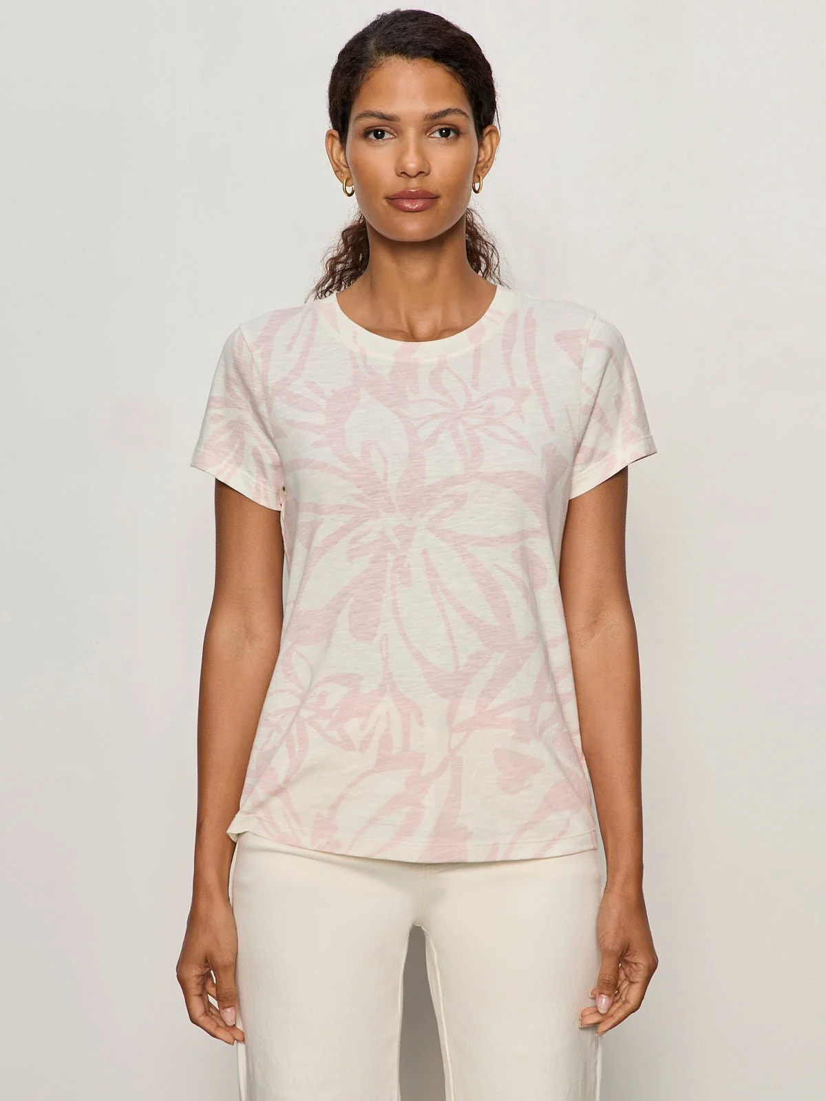 The Perfect Tee Rose Vine - Image 3