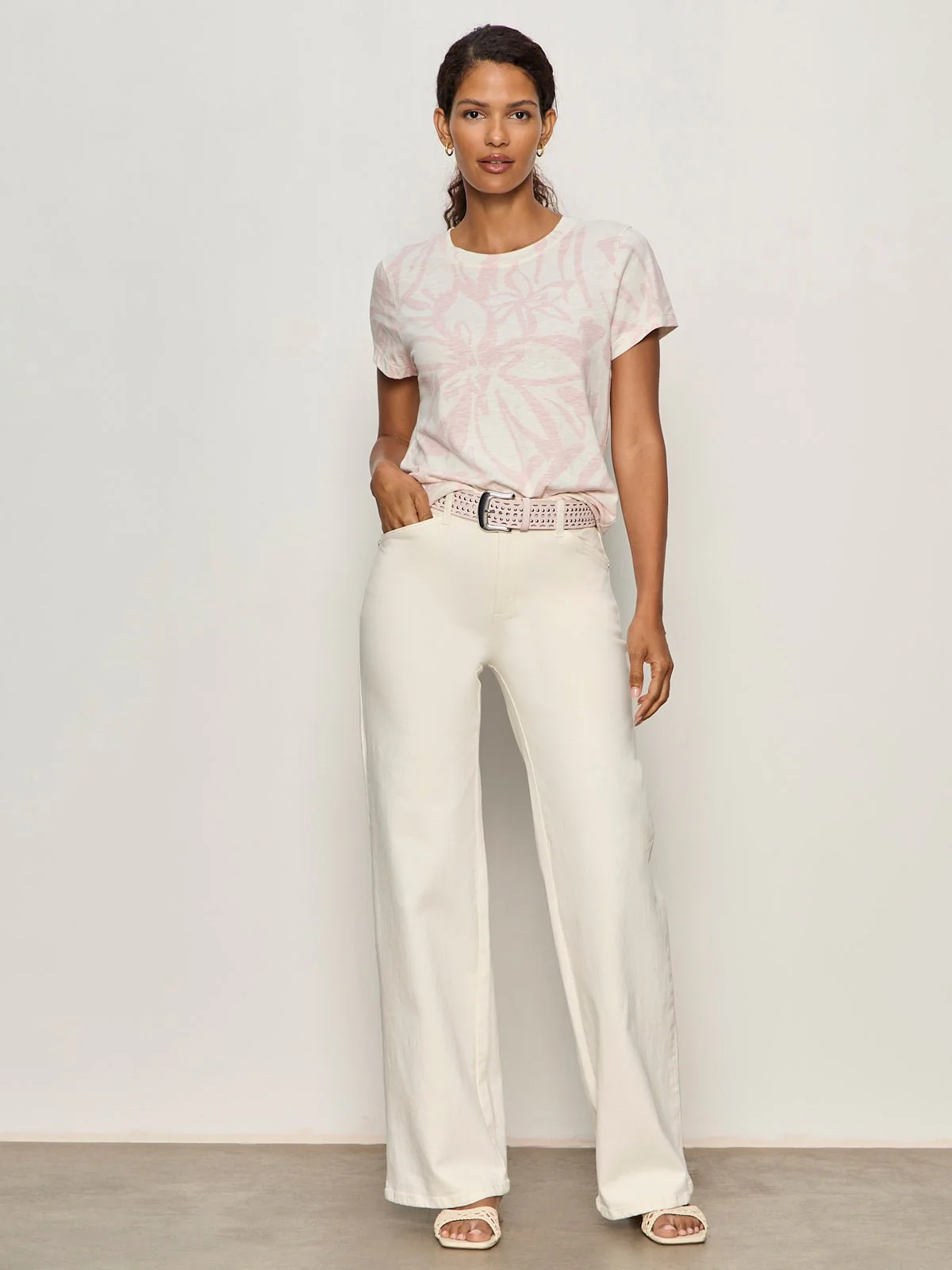 The Perfect Tee Rose Vine - Image 6