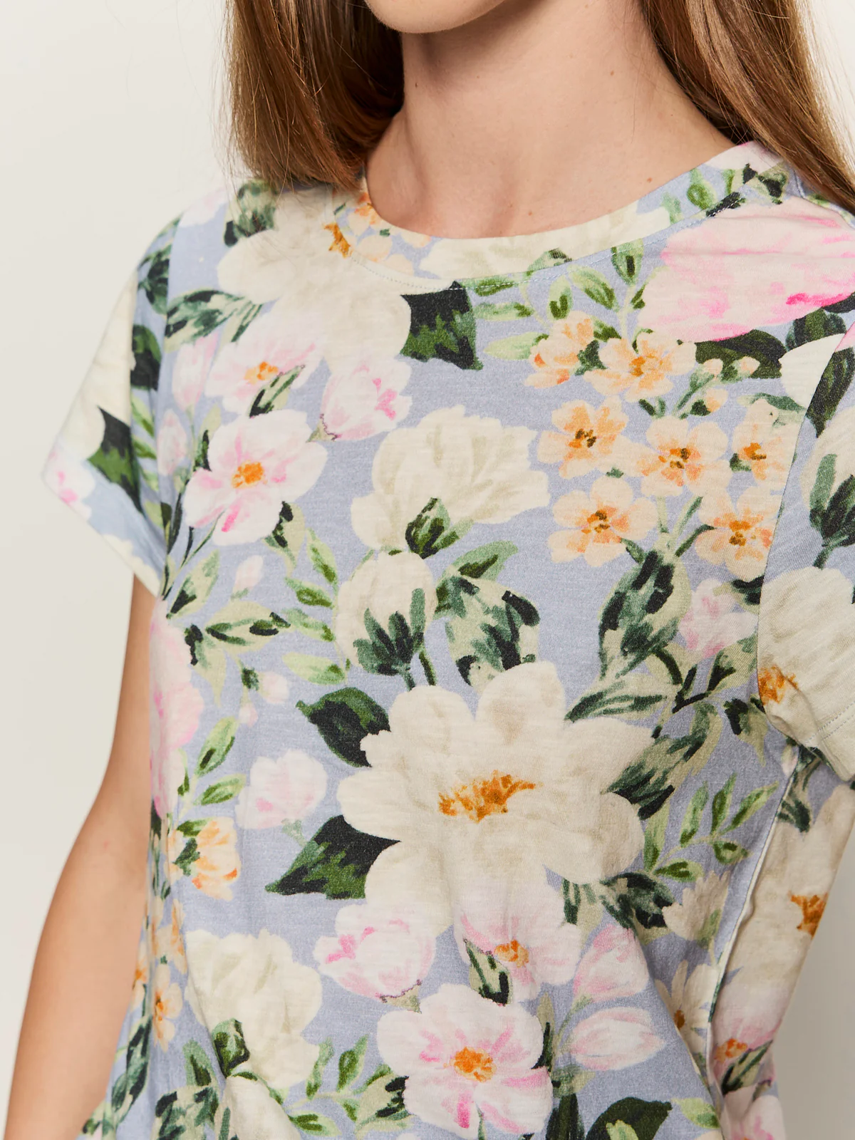The Perfect Tee Spring Floral - Image 4