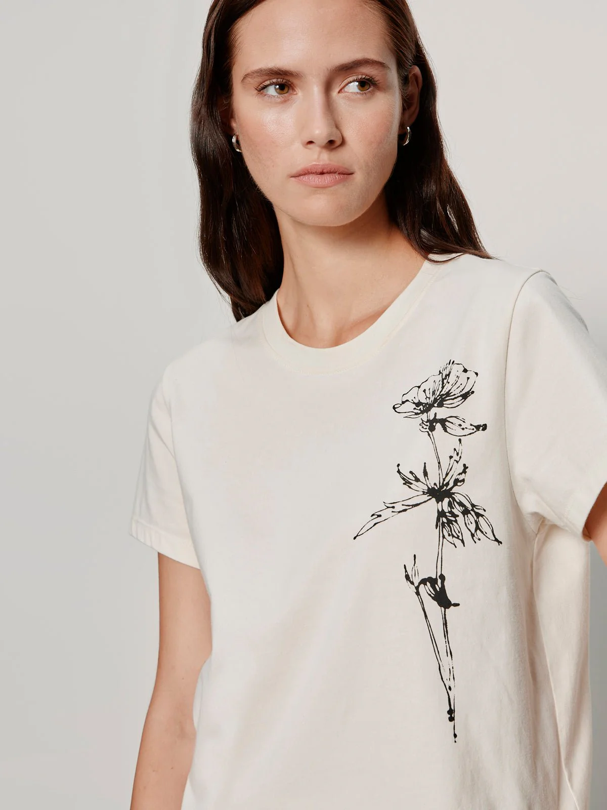 Timeless Tee Collagen with Dandelion - Image 2