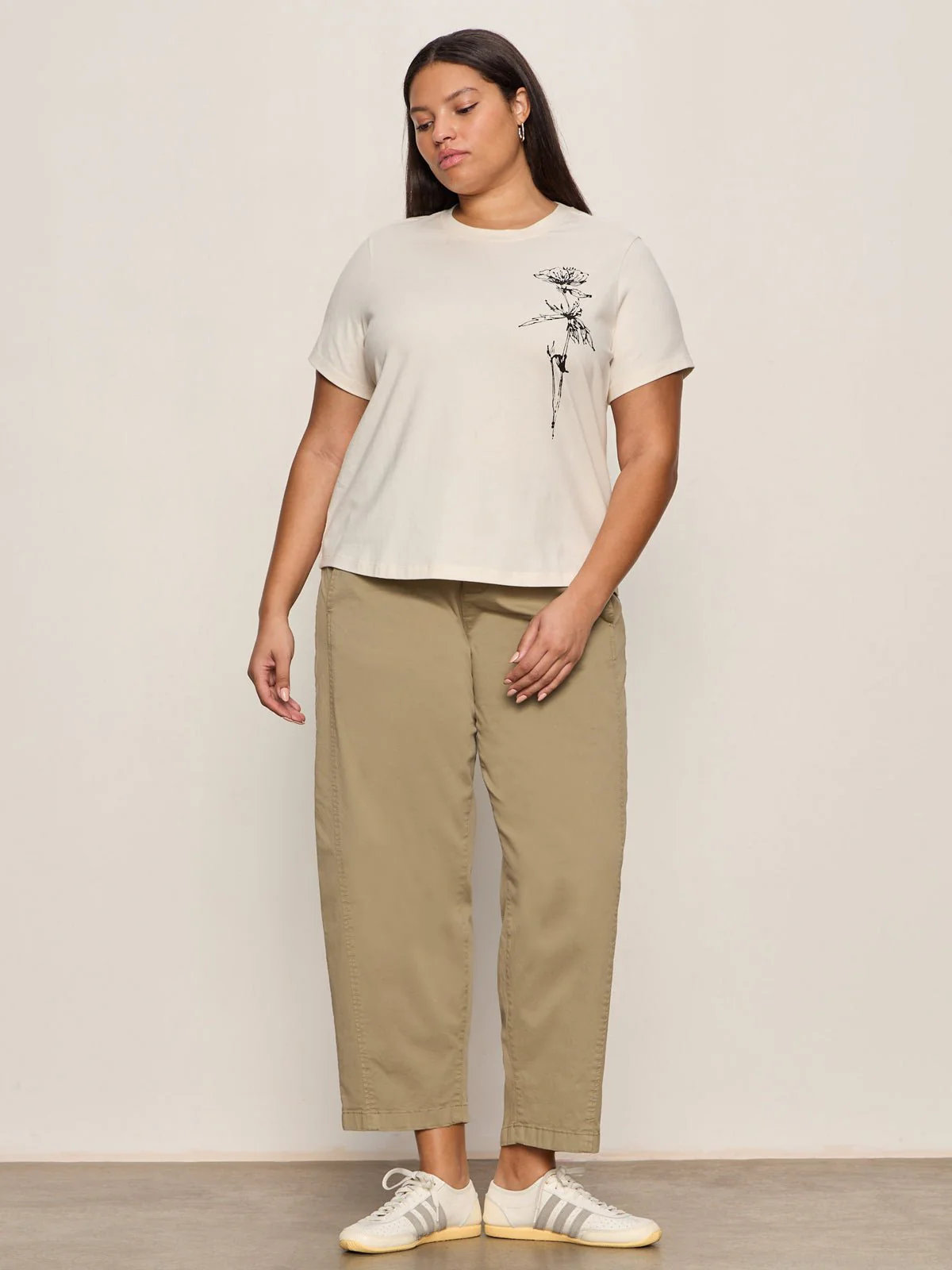 Timeless Tee Collagen with Dandelion Extended Sizing - Image 5