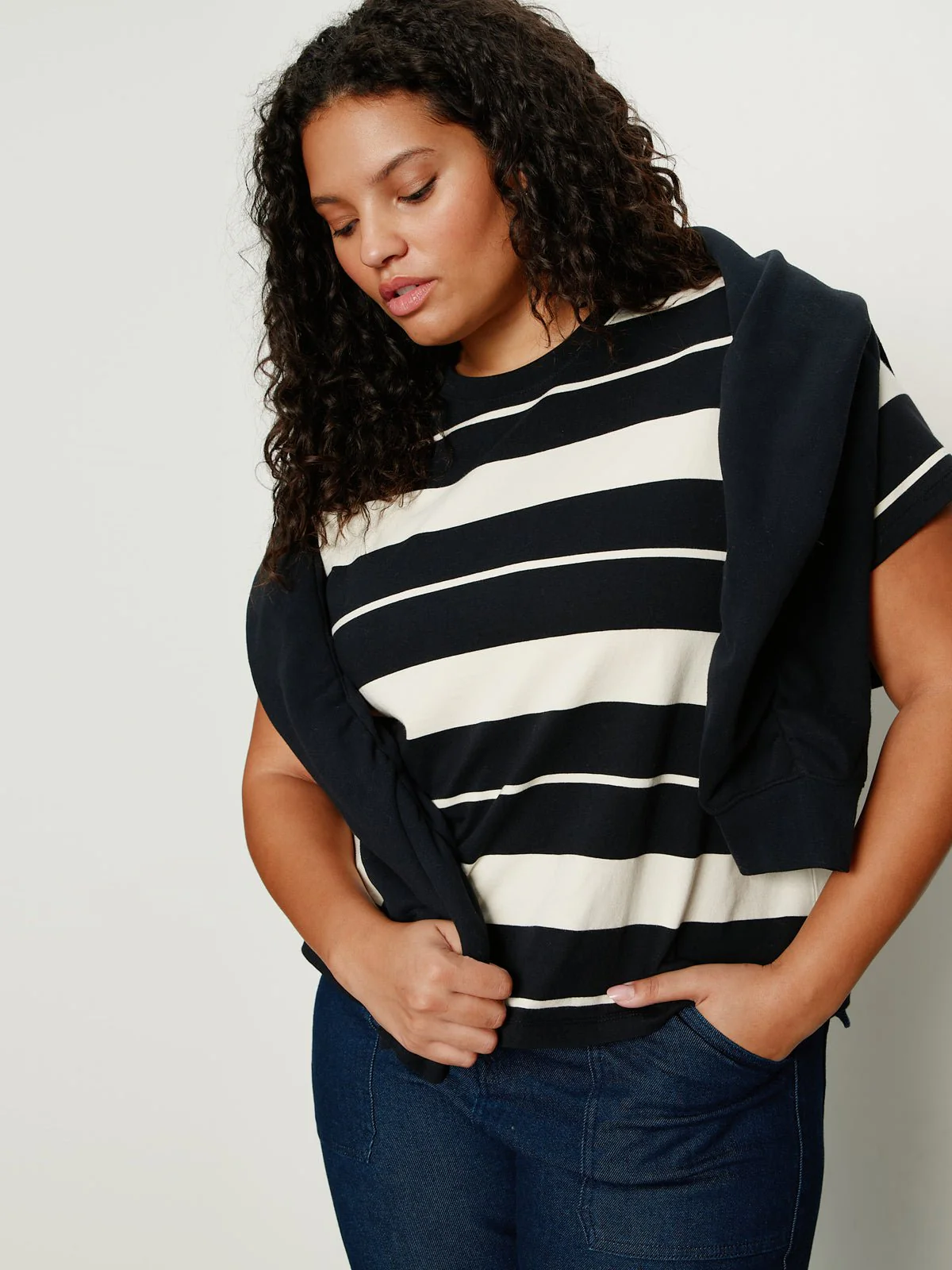 Timeless Tee Vanilla Creme/Black Stripe Extended Sizing - Image 6