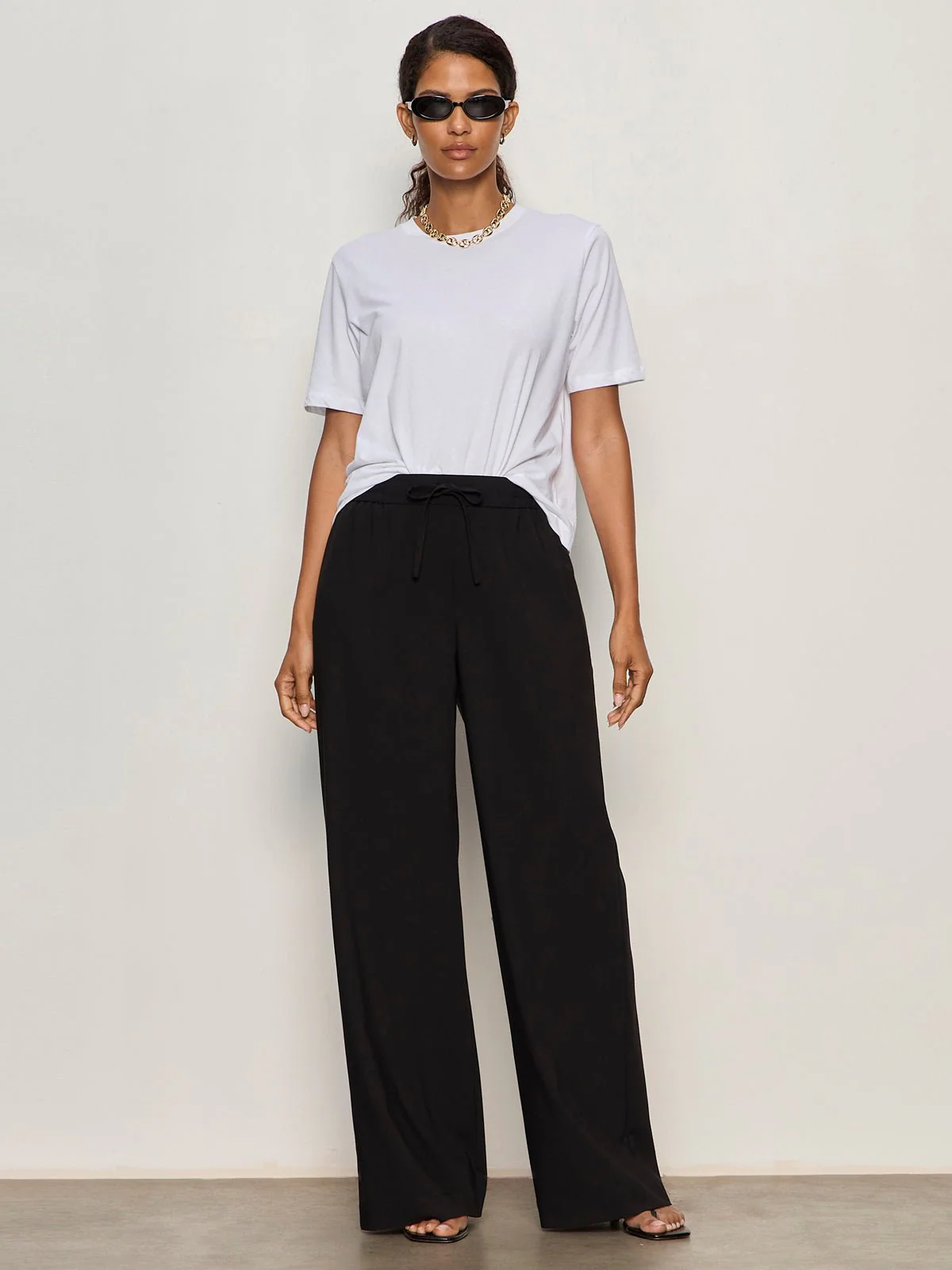 Tuck It Under Tee White - Image 4