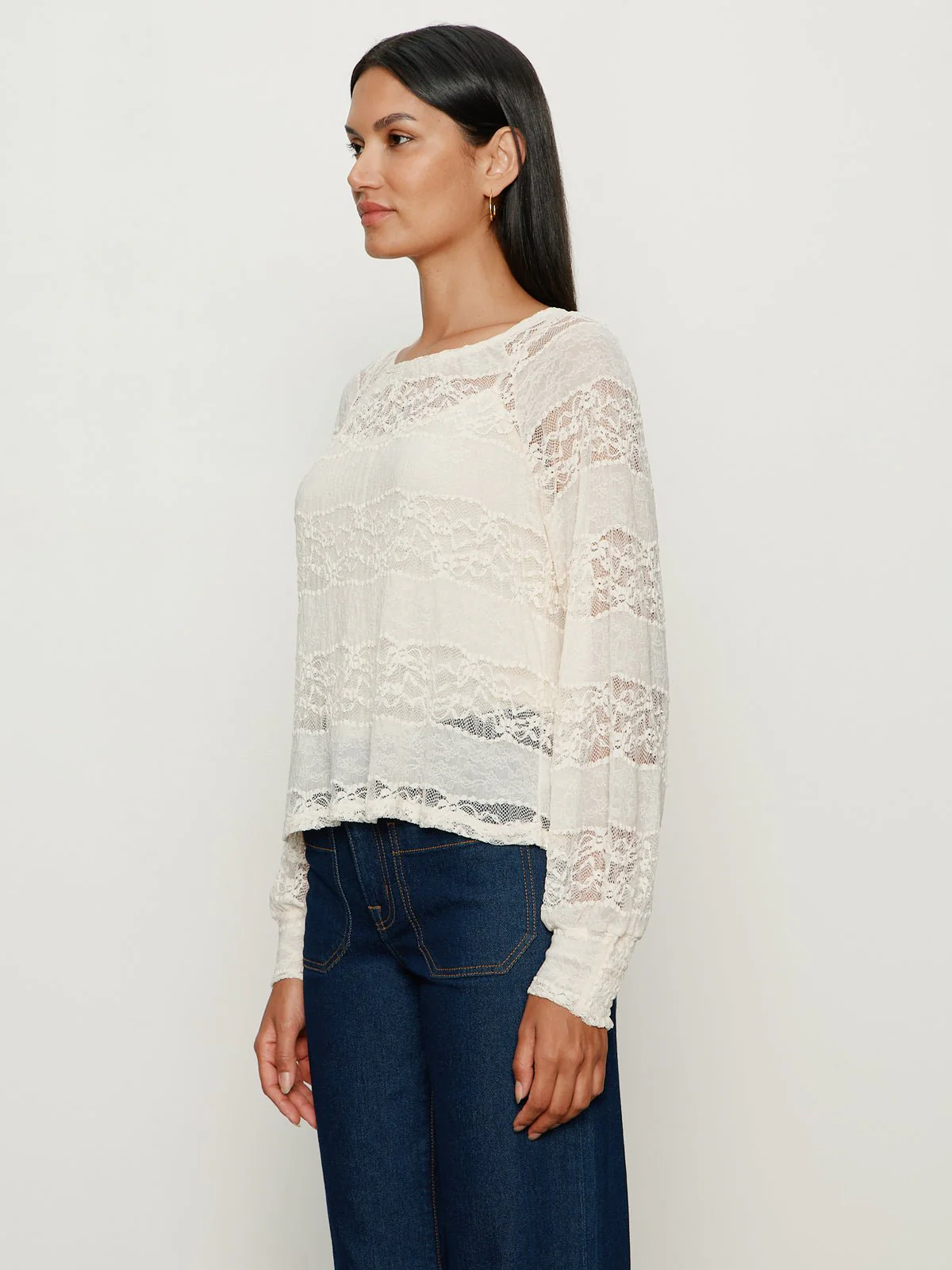Ultra Femme Raglan Top Vintage Ivory - Image 3